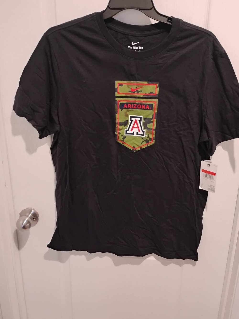 Nike Black Short-Sleeve T-Shirt with Arizona Camo Pocket Graphic